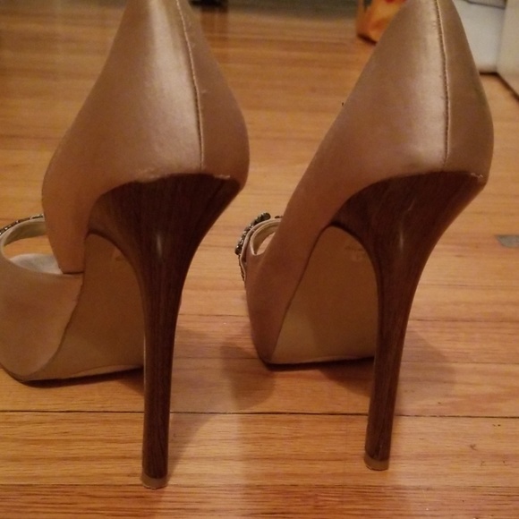 Bakers Platform Heels - Picture 5 of 6